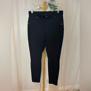 HUE Black Stretch Skinny Pants / Leggings – Size L – New Without Tags